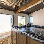 Ecrin De Verdure Jacuzzi Et Piscine Dom wakacyjny