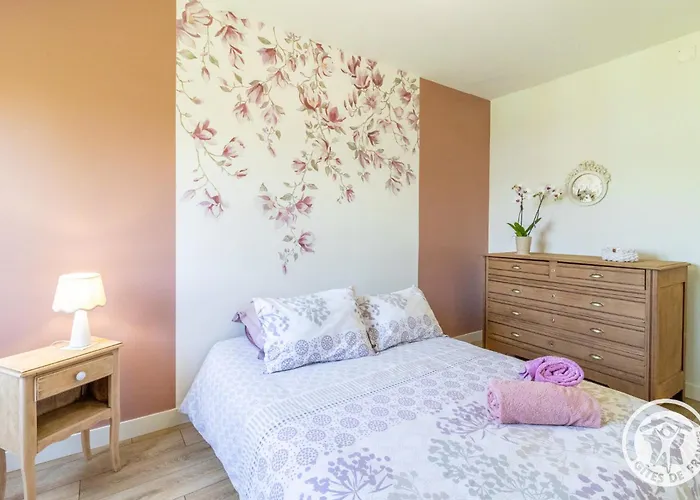 Ecrin De Verdure Jacuzzi Et Piscine *