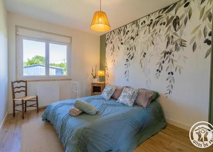 Ecrin De Verdure Jacuzzi Et Piscine